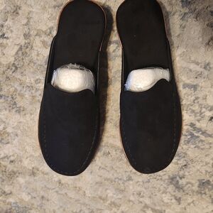 Women's Black Slip-On Suede Loafers